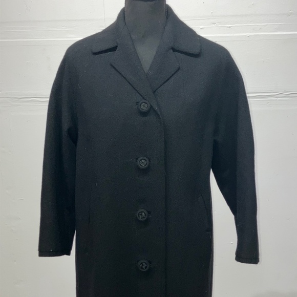 Vintage Livingston’s brothers coat - Picture 13 of 14